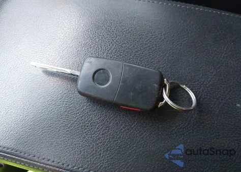 2017 Volkswagen Passat 1.8T R-Line из США, поврежденный, VIN 1VWDT7A37HC037399